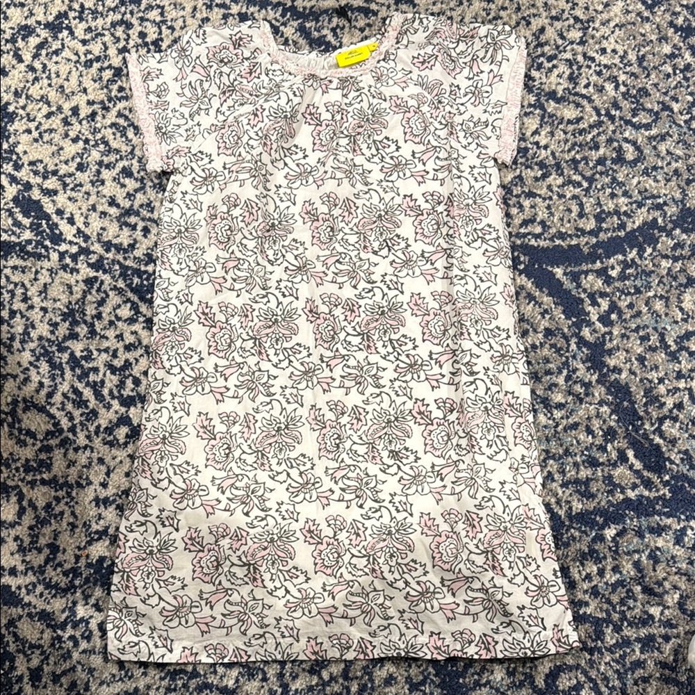 Roller Rabbit Cream and Black Short Sleeve Tee